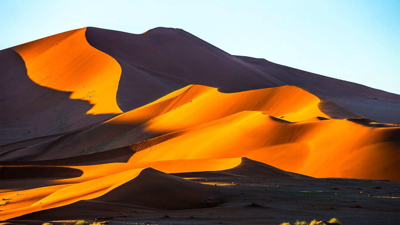 The 1000-foot Sand Dunes Of The Deadly Sahara Desert