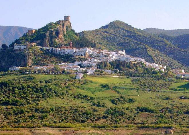 Rick Steves' Andalucía: The Best of Southern Spain