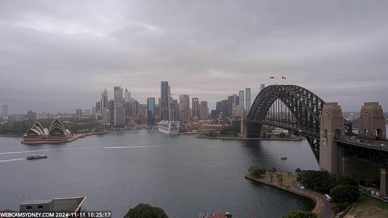 WebcamSydney 1 live streaming view of harbour 24/7