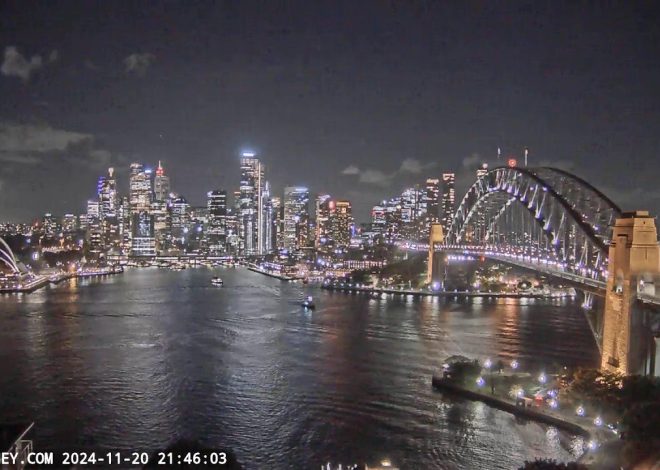 WebcamSydney 2 live panning view of harbour 24/7